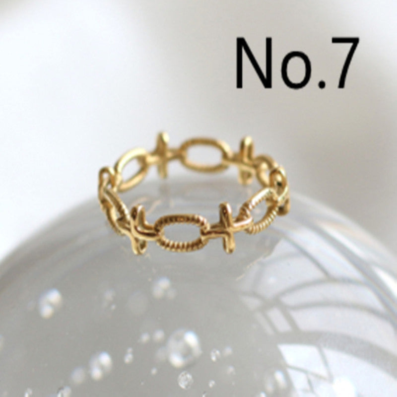 Light Luxury Design Popular Gold Hollow Stainless Steel Ring