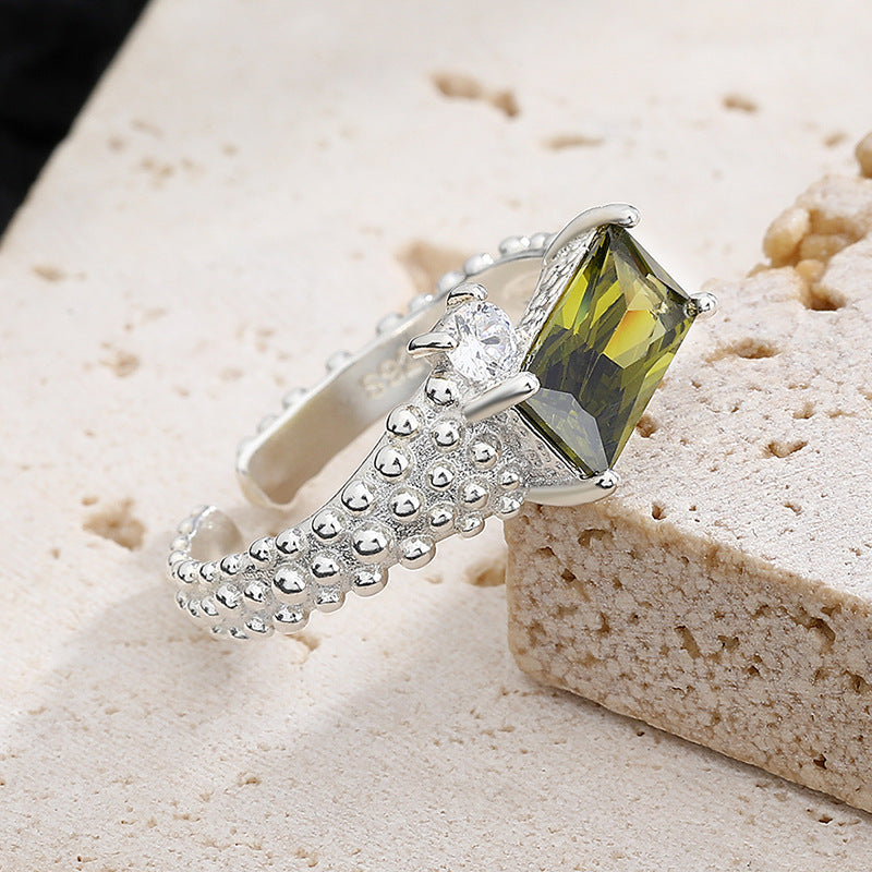 S925 Sterling Silver Ring Small Design Texture Inlaid Olive Green Square Zirconium