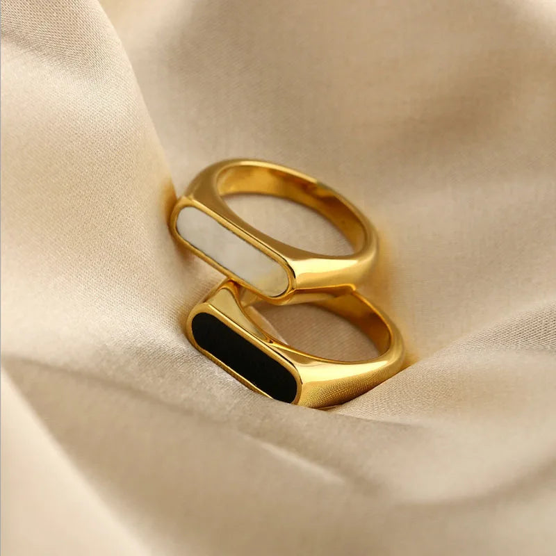 18K Gold Fashion Vinyl Drop Oil White Shell Rings Smooth Pasta Index Finger Ring For Women Jewelry