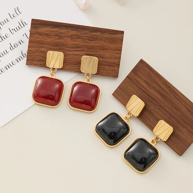 New Retro Square Women's Dangle Earrings Wire Red Geometric Statement Heavy Hanging Earrings for Female Wedding Jewelry