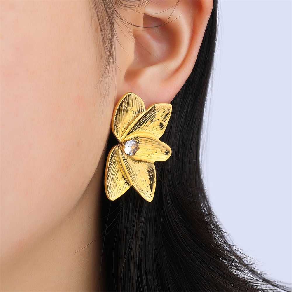 Romantic Stainless Steel Flower Stud Earrings For Women Luxury Party Wedding Crystal Earrings Fashion Jewelry