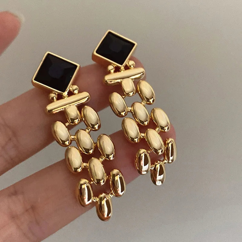 Trendy 925 Silver Needle Black Stone Earrings  Senior Sense High Quality Copper Gold Color Earrings For Women