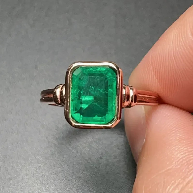 Solid 925 Silver Gemstone Ring for Engagement 7mm*9mm Mad Emerald Color Crystal Ring with 3 Layers 18K Gold Plating