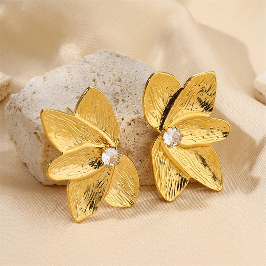 Romantic Stainless Steel Flower Stud Earrings For Women Luxury Party Wedding Crystal Earrings Fashion Jewelry