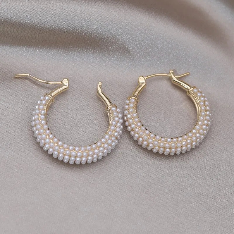 New Design Fashion Jewelry Handmade Pearl Round hoop Earrings Elegant Women's Daily Work Accessories