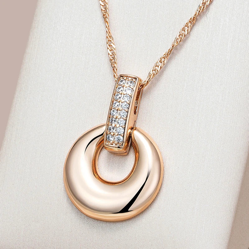 Fashion Glossy Geometry Round Pendant Necklace for Women Full Natural Zircon With  Rose Gold Color Daily Fine Jewelry