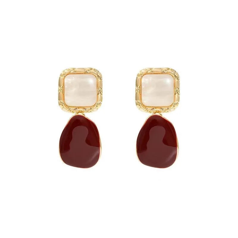 French Retro Elegant Water Drop Wine Red Female Earrings Small Earrings Christmas Gift Jewelry Wholesale Pendants